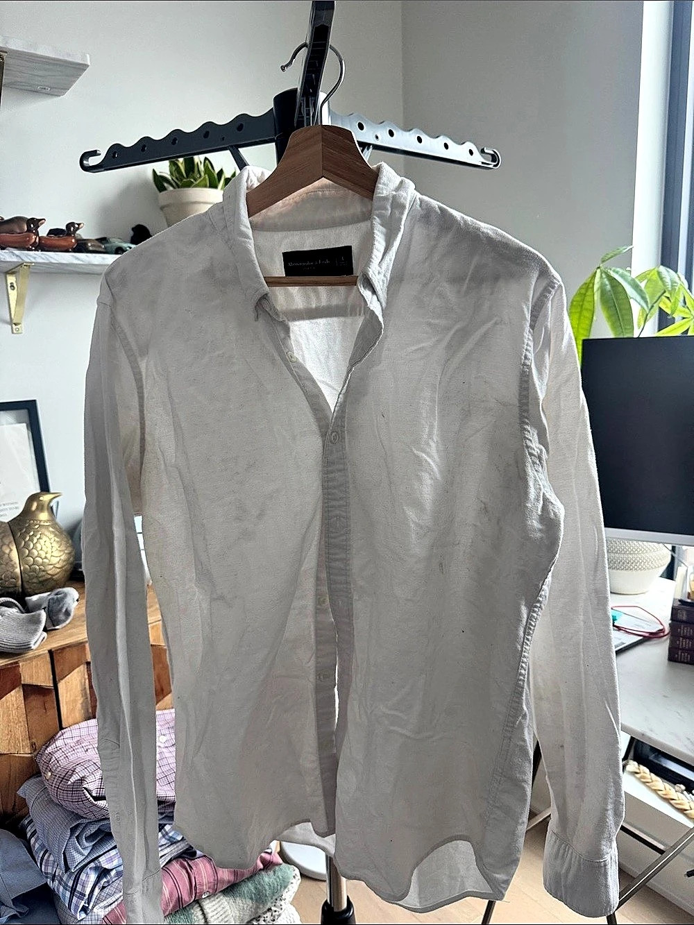 Abercrombie & Fitch White Button Down Shirt Like New